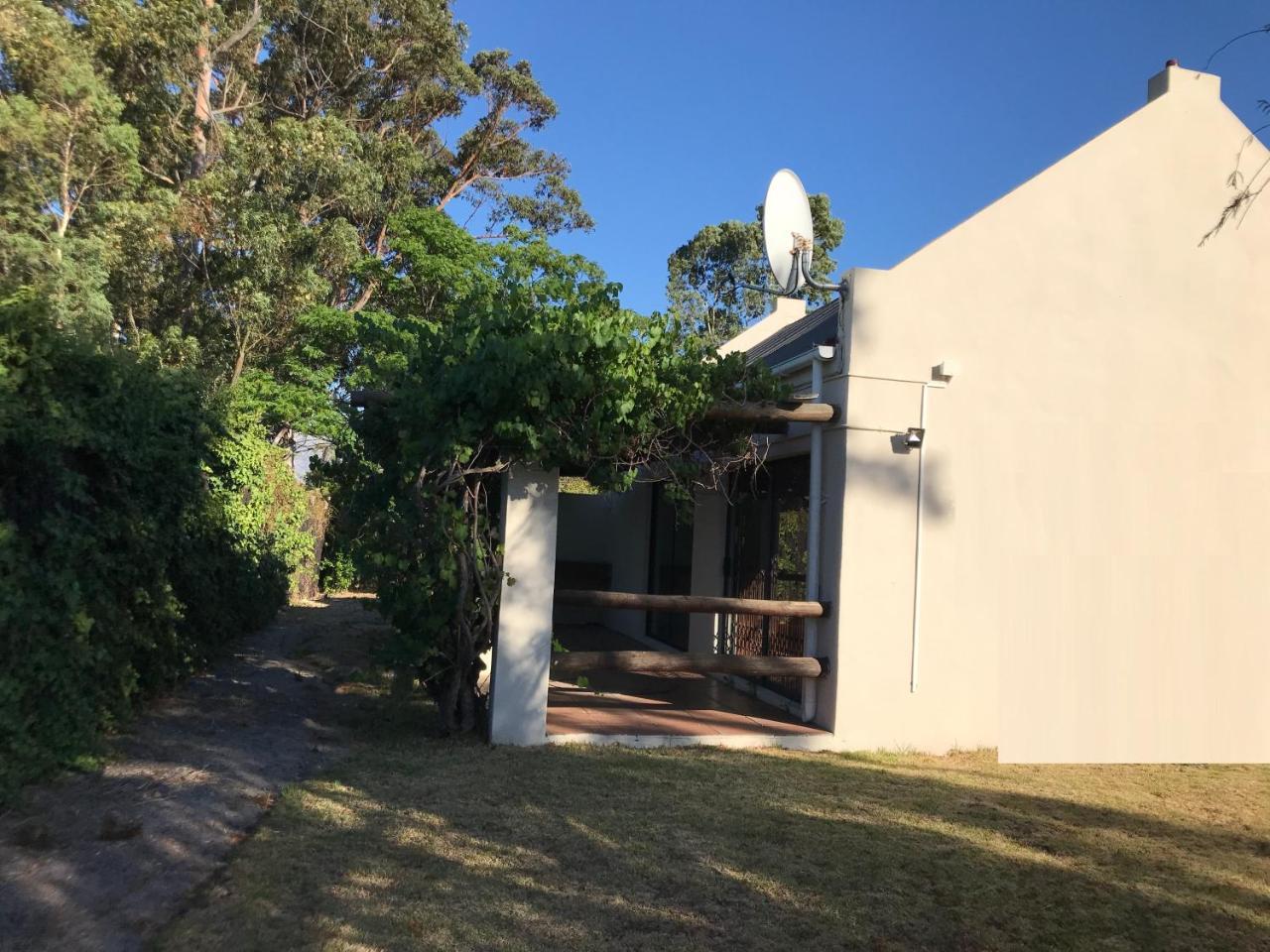 Lauradale Accommodation Stellenbosch Exterior photo